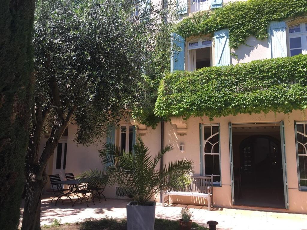 مبيت وإفطار هومبس Le Jardin D'Homps المظهر الخارجي الصورة